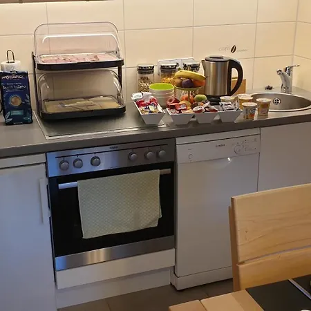 Gaestezimmer , Wauri * Waldenbuch