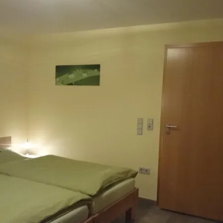 Affittacamere Gaestezimmer , Wauri *