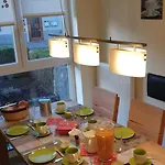 Vendégház Gaestezimmer , Wauri Waldenbuch