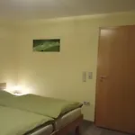 Vendégház Gaestezimmer , Wauri 3*