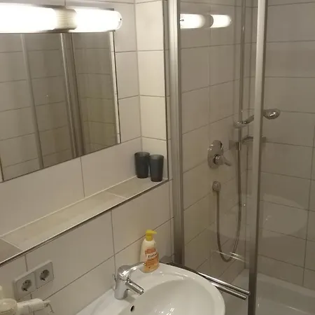 Gaestezimmer , Wauri Waldenbuch