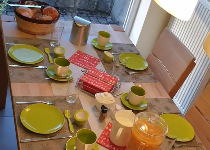 Gaestezimmer , Wauri 3* Waldenbuch