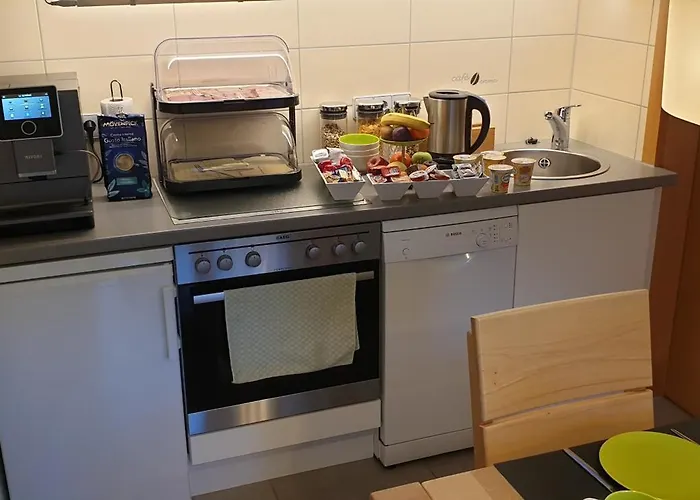 Gaestezimmer , Wauri 3* Waldenbuch