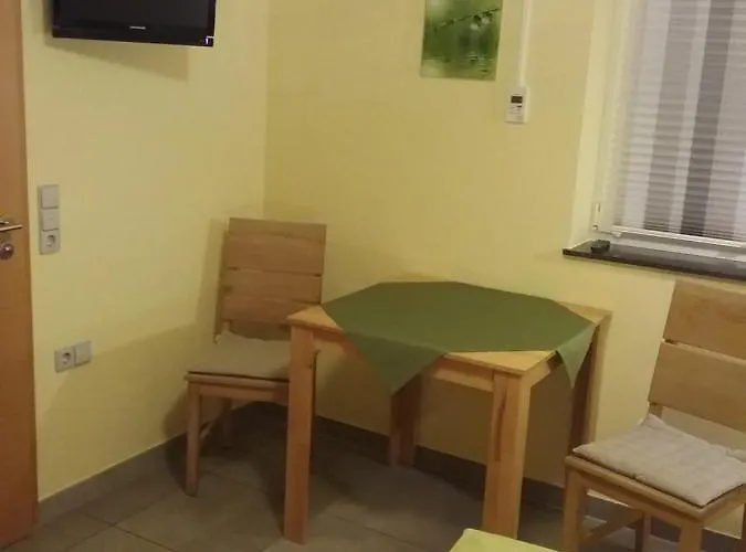 Gaestezimmer , Wauri