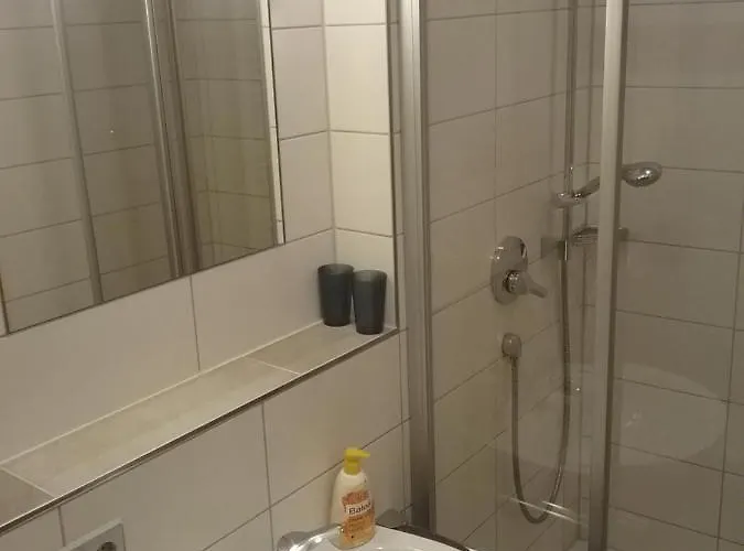 Gaestezimmer , Wauri Waldenbuch