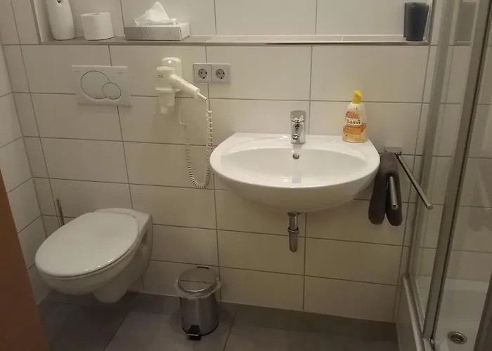 بيت ضيافة Gaestezimmer , Wauri Waldenbuch